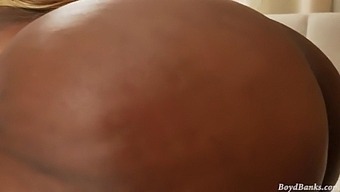 Voluptuous Bbw Giving A Deepthroat To Well-Endowed Black Man