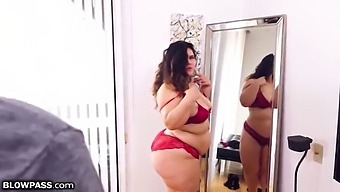 Pov Blowjob From Curvy Stepmom In Lingerie