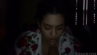 Arabische Babe Geeft Een Grote Marokkaanse Knapperd Een Deepthroat. Bekijk Gratis Webcams Op Xxxaim.Com