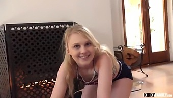 Lily Rader ผจญภัยสุดพิลึกกับน้องเลี้ยง
