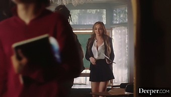 Amber'S Oral Skills Lead To A Wild Threesome With Classmates