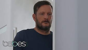 Darce Lee Fulfills Her Stepdaddy Fantasies In Steamy Solo Scene