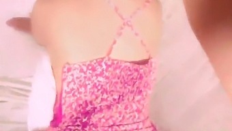 Experience The Pleasure Of A Luxurious Shaft With Your Fingertips In This Steamy Video