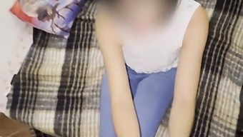 Amateur Brunette'S First Homemade Porn Video