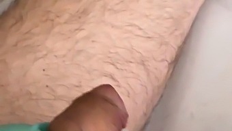 Clients Reach Spontaneous Orgasm During Waxing Session With Renowned Depilator Mrs. Sugarnadya